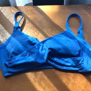 Venus wrap-look bikini top, DDD